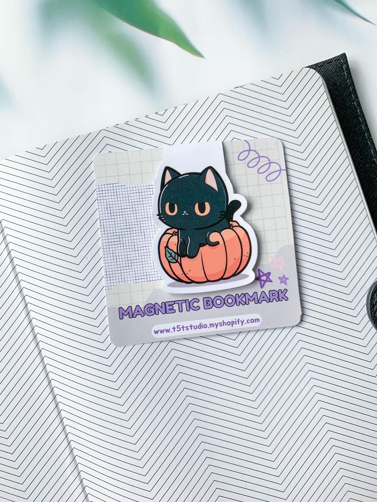 Pumpkin Cat Magnetic Bookmark